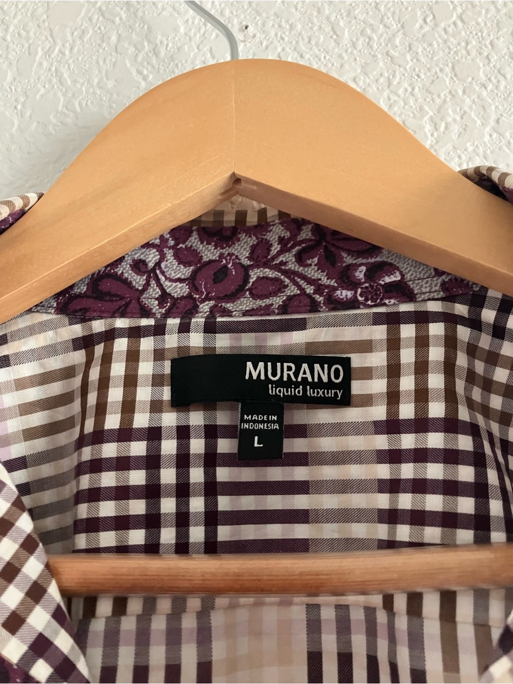 Men's Patterned Button Down - Picture 5 of 6